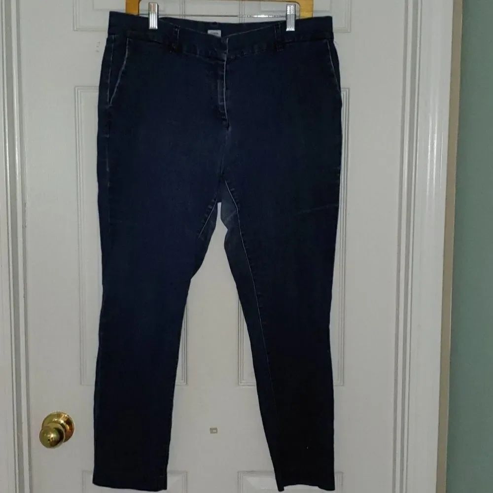 Liz Claiborne Emma Jeans Sz 12